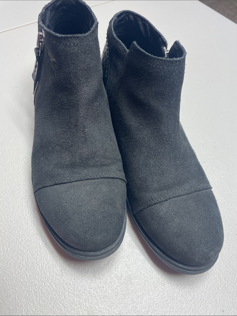 Sorel Black Suede & Textured Leather Ankle Boots